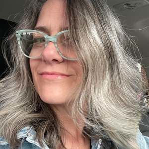 Meet your Posher, Kelly